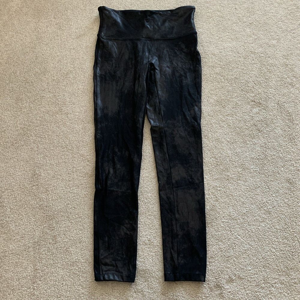 Spanx Faux Leather Leggings Women's Sz M Black Style 2437
